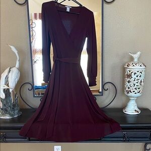 Elegant H&M Burgundy Wrap Dress